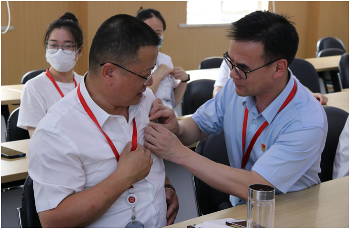 1607654324493276.png 103414652c66870.png